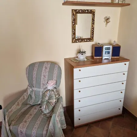Melody House - Dependance Vakantiehuis Montopoli in Val dʼArno