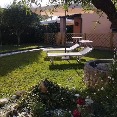 Melody House - Dependance Vakantiehuis Montopoli in Val dʼArno