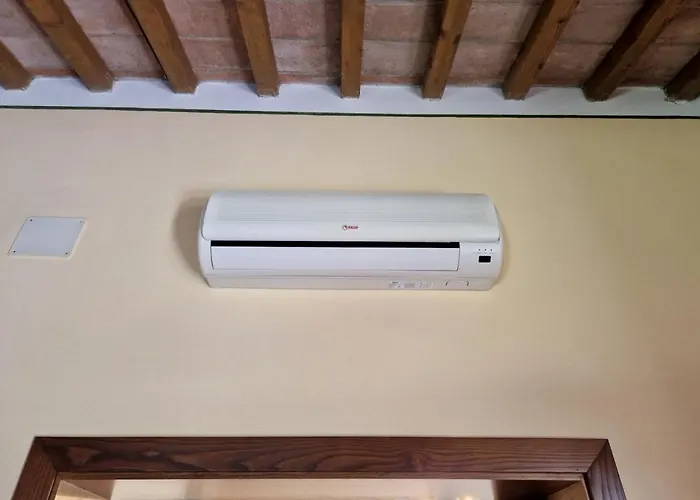 Melody House - Dependance Feriehus Castel del Bosco (Pisa)